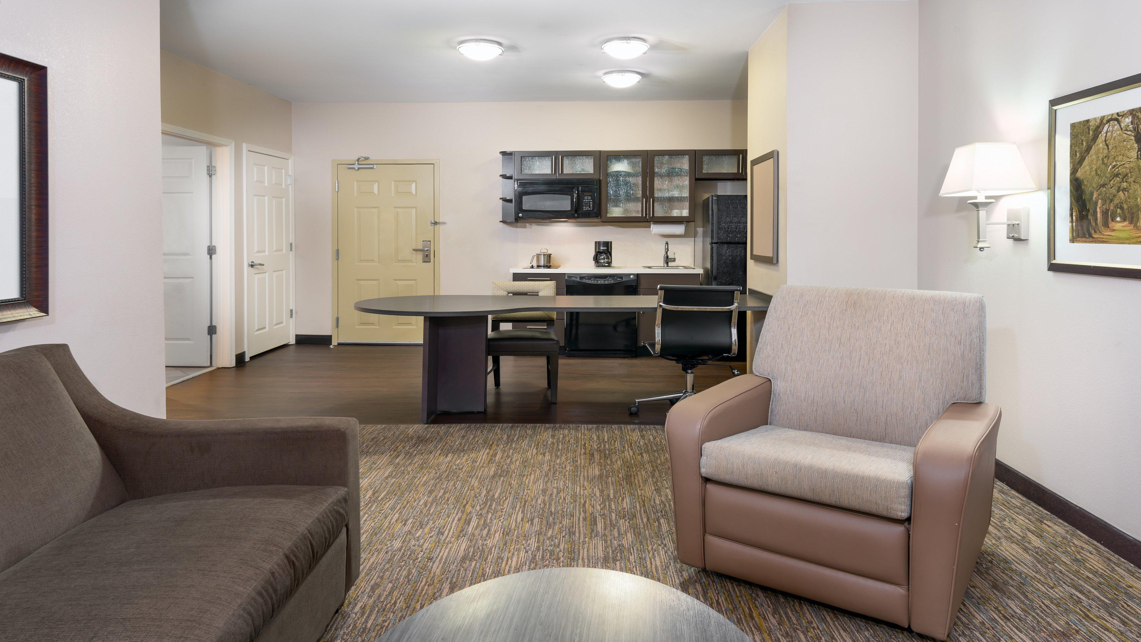 Candlewood Suites Athens By Ihg מראה חיצוני תמונה